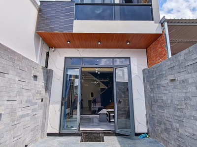 Chính chủ bán nhà MT gần cổng chào huyện Cần Đước, 90m2, giá 2 tỷ 4 0
