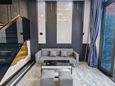 Chính chủ bán nhà MT gần cổng chào huyện Cần Đước, 90m2, giá 2 tỷ 4 2