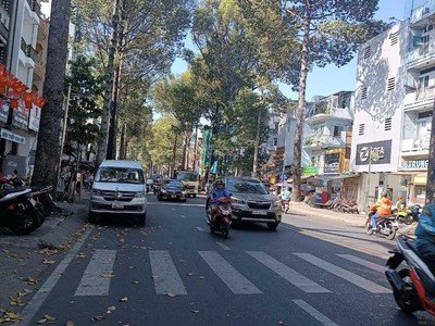 Sản phẩm khan hiếm vị trí vàng 2 mặt tiền ngô gia tự  q.10 -5 tầng cn.240.5m 140tỷ tl 1