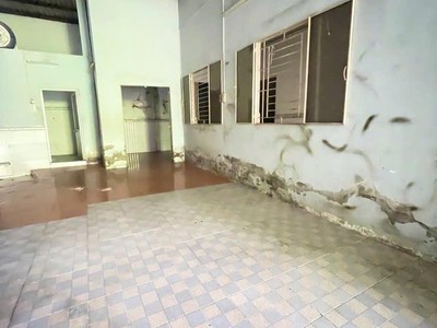 Bán nhà cấp 4- dương thị mười   hẻm xe hơi   gần bệnh viện q12   dt 118m2 , giá : 5,3 tỷ tl 1