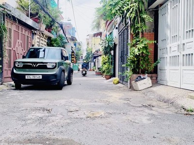 Lê trọng tấn   hxh thông   ngay đhct   nhà đẹp 47m    3 tầng   3pn chỉ 5.1 tỷ 2