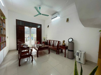 Tam hưng thanh oai 240m nở hậu  trên đất có sẵn nhà ,chỉ nhỉnh 15 tỷ  cách 200m có dự án khu công 1