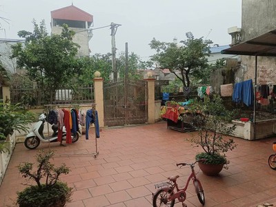 Tam hưng thanh oai 240m nở hậu  trên đất có sẵn nhà ,chỉ nhỉnh 15 tỷ  cách 200m có dự án khu công 0