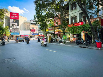 Đầu tư siêu ngon, nhà mặt phố - 69m2 - mt 10m - 21 tỷ bạch mai, lê thanh nghị 1
