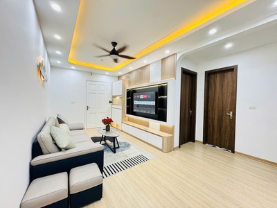Bán căn hộ tầng 15 chung cư hh4 linh đàm, 67m2, view sân chung, 3 tỷ 180tr 0