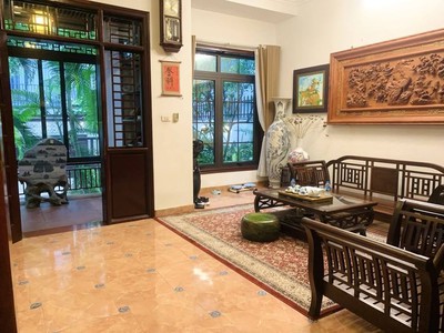 Siêu biệt thự đẳng cấp ngọc thụy   bồ đề   long biên    diện tích: 170m    7 tầng thang máy   mặt 3