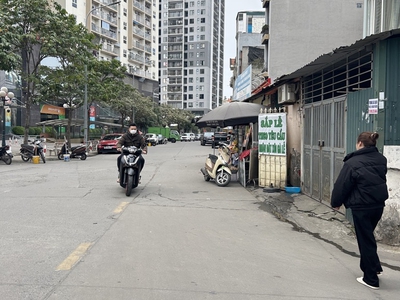 Nguyễn sơn,long biên 25tỷ 101m ô tô đỗ cửa,kinh doanh,cho thuê 1