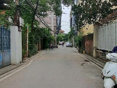 Tư đình,long biên 24tỷ 100m ngõ ô tô,gần phố,ngõ thông thoáng 2