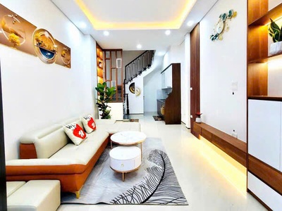 Giảm sốc nhà kim giang-chỉ 9 tỷ- 2 thoáng- ngõ thông-cách 1 nhà ra phố lớn 1