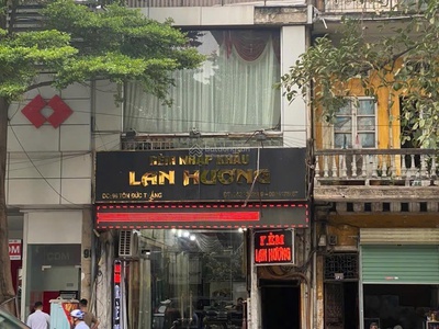 Chính chủ bán nhà mặt tiền phố tôn đức thắng, khu vực kinh doanh sầm uất 1