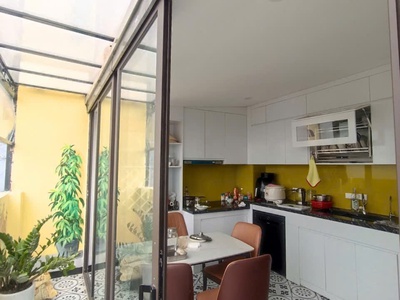 Bán nhà bằng liệt- hoàng mai, 71 m2, 6 tầng, tm, mặt tiên 4,5 m, giá 18 tỷ. 1