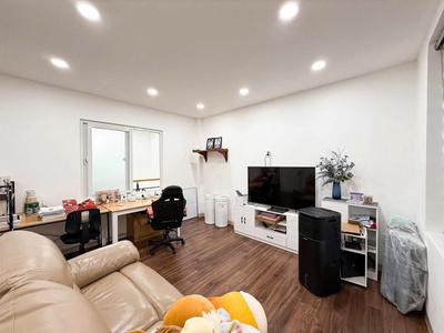 Siêu phẩm - dòng tiền sát quận 1 - dt  90m2 - giá chỉ : 11.99 tỷ. 4