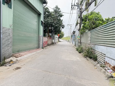 Cần bán lô góc 46,6m2 đất mặt đường xóm 2 Đông Dư, Phường Bát Tràng. Đường ô tô tránh 8
