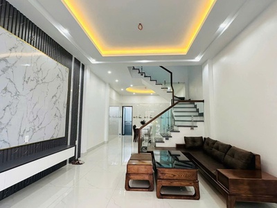 Cần bán Nhà 3 tầng xây Độc Lập ở gần ngay chợ Minh Kha, Đồng Thái, An Dương. 2