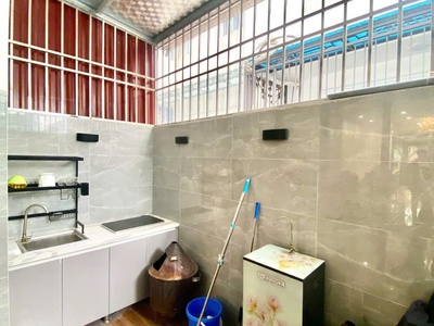 MT2162. C.H.O T.H.U.Ê nguyên căn tại khu Hoàng Huy Mall 6