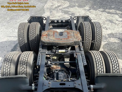Cần bán xe đầu kéo Mỹ Maxxfore 2018 máy A26 1 giường 3