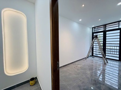  NHÀ CHÍNH CHỦ   GẦN CA XÃ Long Trạch - Cần Đước - Long An - DT 92m2 - GIÁ 2.2TỶ, SHR 3