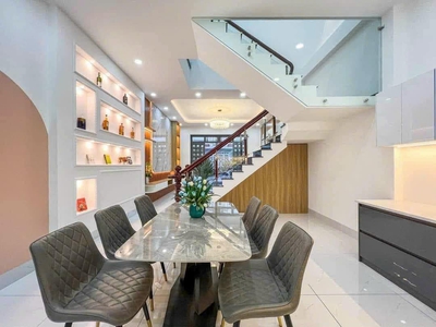 Chính chủ bán nhà mặt tiền đinh đức thiện, cần đước  gần kcn cầu tràm , 100m , sổ hồng riêng, giá 2, 1