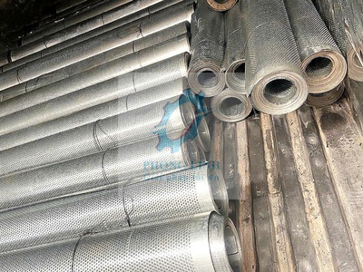 Tôn đột lỗ kích thước 1.2 2.4m, 3