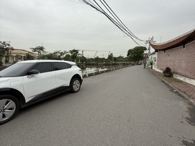 Bán đất dương đức hiền, gia lâm   80m    ô tô tránh   gần kđt tháp vàng   hơn 5 tỷ 0
