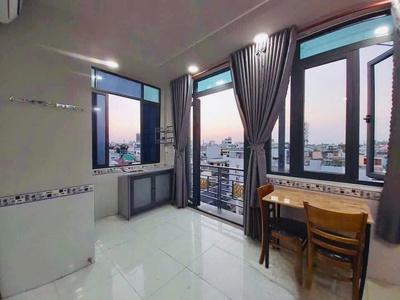 Trung tâm q.10   hxh cmt8   nhà 6 tầng 11pn   dòng tiền 50tr/th   9 tỷ hơn 4