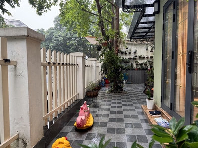 Hiếm  nhà thấp tầng kđt việt hưng - lô góc hai mặt tiền - full nội thất cao cấp 4