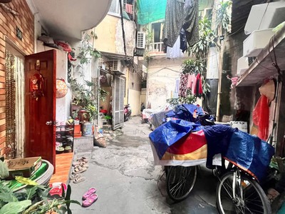 Nguyễn trãi   31m    mt 4.1m   giá 6 tỷ   thanh xuân 3