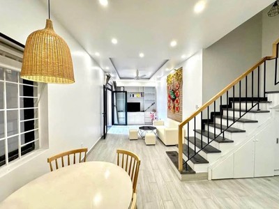 Biệt thự sân vườn ngọc thụy   an sinh đỉnh cao, ô tô tránh, giá siêu hấp dẫn  diện tích: 120m 2