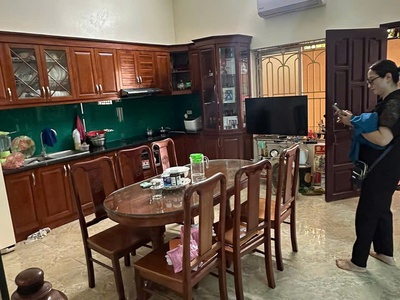 Bán nhà góc thoáng khu đô thị trần hưng đạo, diện tích cực rộng gần 100m2 mà giá cực êm. 2