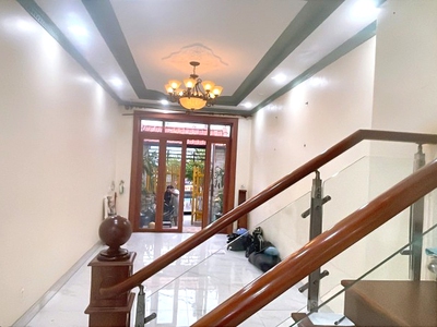 Bán nhà 3 tầng mới đẹp ở ngay 70m2   4 pn chỉ 5,8 tỷ hồ văn tư trường thọ thủ đức 4