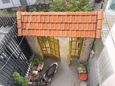 Bán nhà 3 tầng mới đẹp ở ngay 70m2   4 pn chỉ 5,8 tỷ hồ văn tư trường thọ thủ đức 0