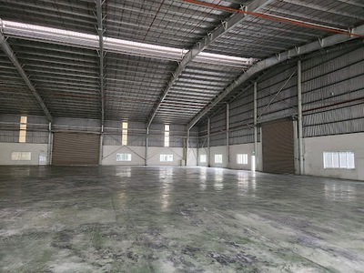 Cho thuê kho, nhà xưởng 810M2, sẵn điện, nước, PCCC, trong KCN Hoà Cầm, giá 50k 0
