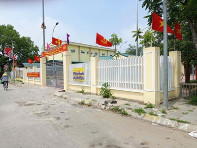 Bán đất đẹp kính nỗ - full thổ cư - gần hồ điều hòa - ô tô đỗ cửa 3