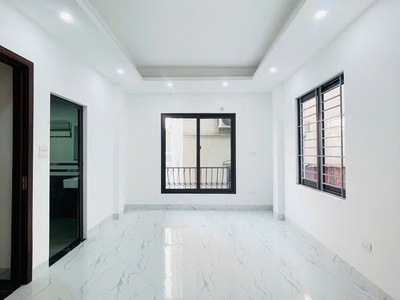 Bán nhà lĩnh nam xây mới 32m 5 tầng 4 phòng giá 4.93 tỷ sổ đỏ chính chủ 2