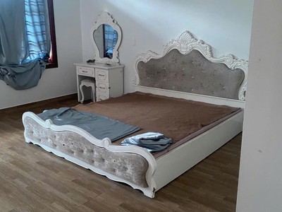 Giá bất ngờ .bán nhanh  nhà 4 tầng .dt 65m2 . mt 5m. ngõ ô tô tránh- đường trần hưng đạo 0