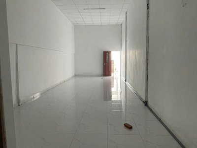 Cho thuê nhà nguyên căn mặt tiền đường lớn   quận 12 3
