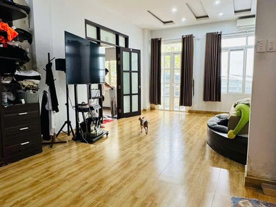 Bán biệt thự sân vườn 331 m2, 3 lầu , 8 pn ,  phong phú , bình chánh 36,8 tỷ 4