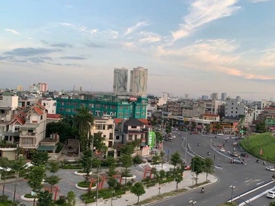 Bán căn nhà phố trạm - long biên 7 tầng thang máy full nội thất cao cấp 3