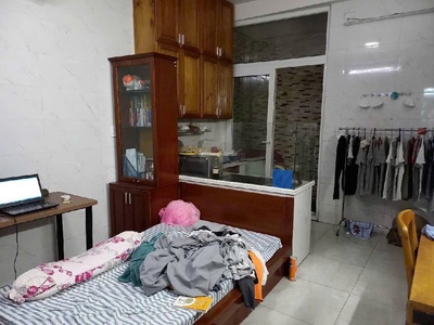 Quang trung cạnh emart - 56m2 4 tầng sổ a4 - 5pn 7wc - thêm 2pn - thuê 15 triệu 0