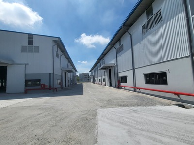 Cần cho thuê nhà xưởng tại KCN Hưng Yên DT 2000m , 3000m ,5000m , 200.000m  PCCC đầy đủ. 2
