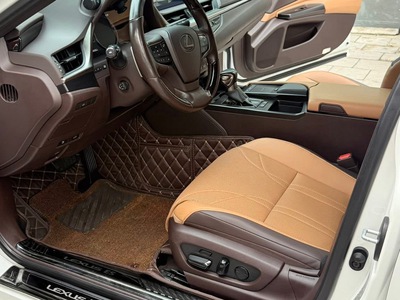 Bán Lexus ES250 Model 2020, 1 chủ, xe siêu mới. 5