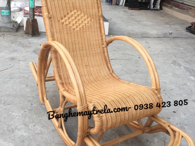 Ghế bập bênh mây tự nhiên đan kín 3