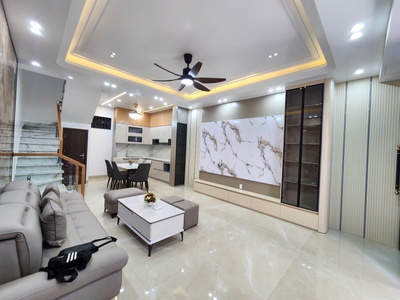 Cần bán căn  Nhà ở sau Cây Xăng Việt Hùng. Chân cầu An Dương. diện tích : 51m2 x 3 tầng độc lập 0