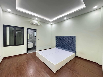 GẤP, BÁN NHÀ 111 Nguyễn Văn Cừ, Long Biên, 60m2, 5 Tầng, Gara ô tô, Phân Lô, Nhỉnh 14 tỷ 4