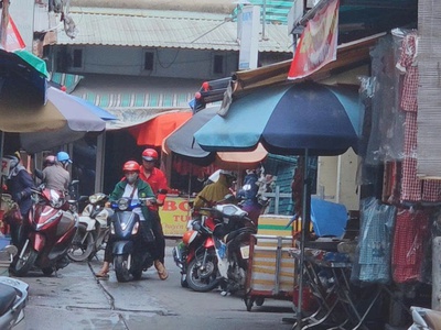 Bán Nhà Hẻm Xe Hơi, 101 m2, Nở Hậu, Đường Bình Thành, BHHB, Bình Tân 1