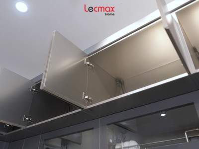 Tủ bếp inox 3 lớp cánh kính siêu trong 9