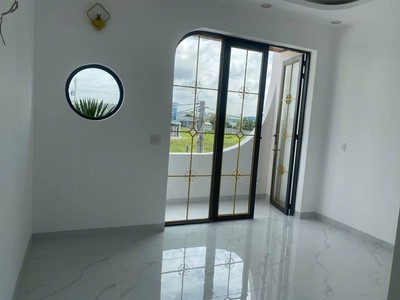  NHÀ TT LONG TRẠCH   Cần Đước - Long An - 93M    1 TRỆT 1 TẦNG   GIÁ 2 TỶ 3 5