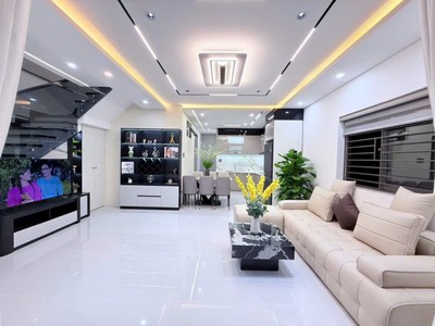 Nhà đẹp trung tâm Thanh Khê 1