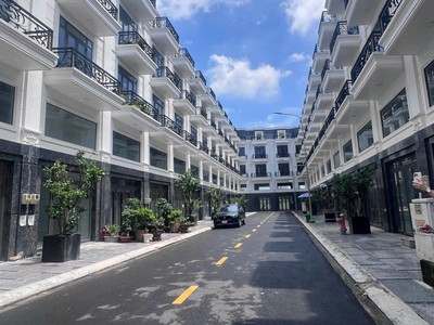Bán gấp nhà phố tô ngọc vân 50m2 quận 12 sổ đỏ chính chủ giá tốt nhất 1