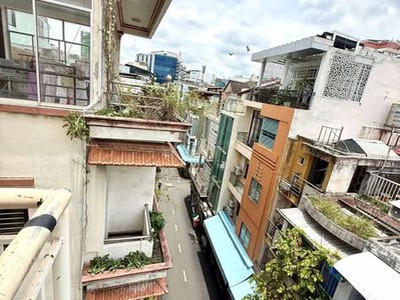Mặt tiền đường số 4 cư xá đô thành phường 4 quận 3 cũ 4